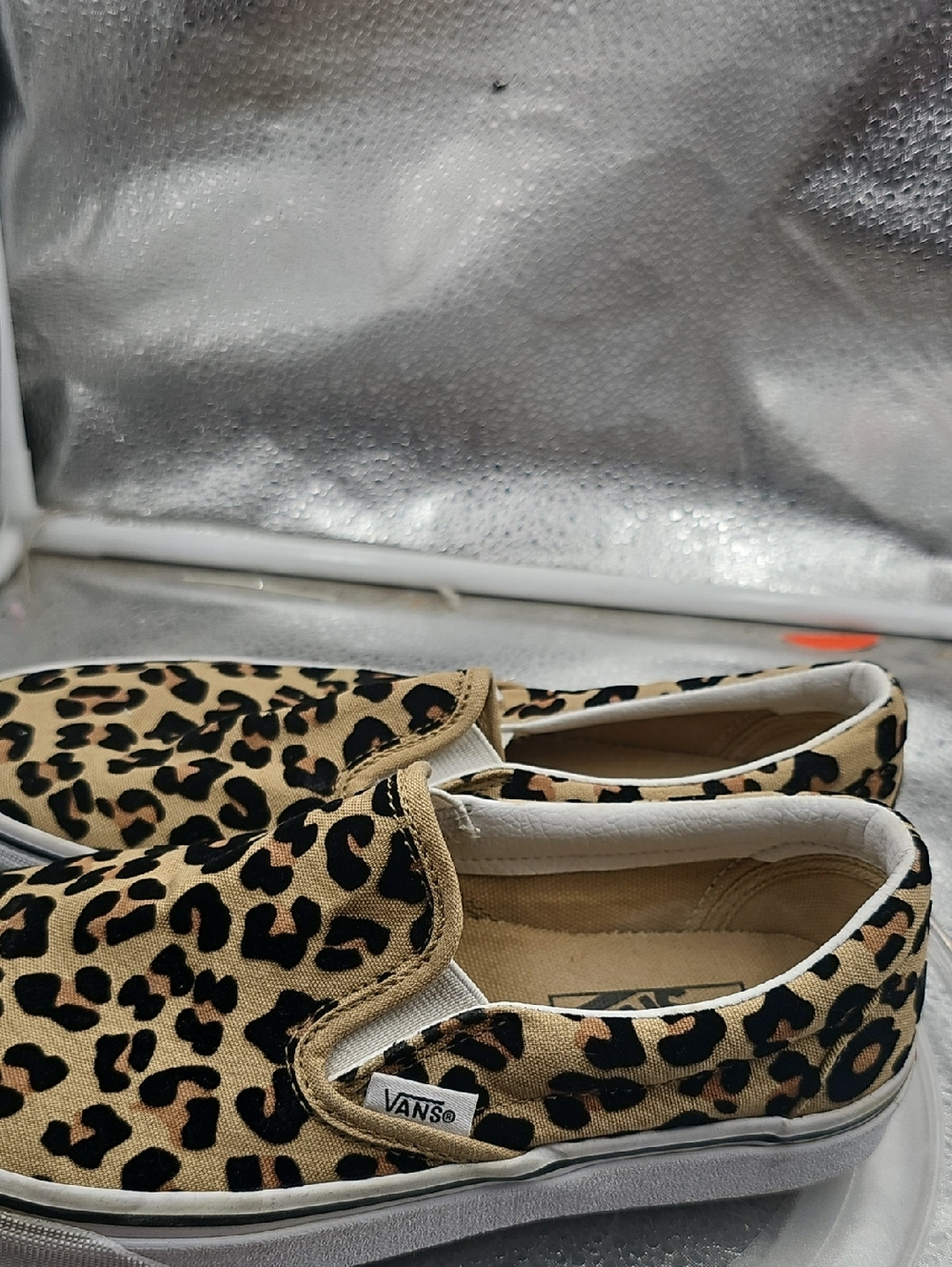 P Cheetah Print Womens Sz 6 Vans - Picture 3 of 6